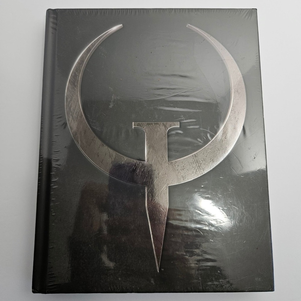 Quake Champions Players Journal Prima Games New Sealed with Mouse Pad Sticker